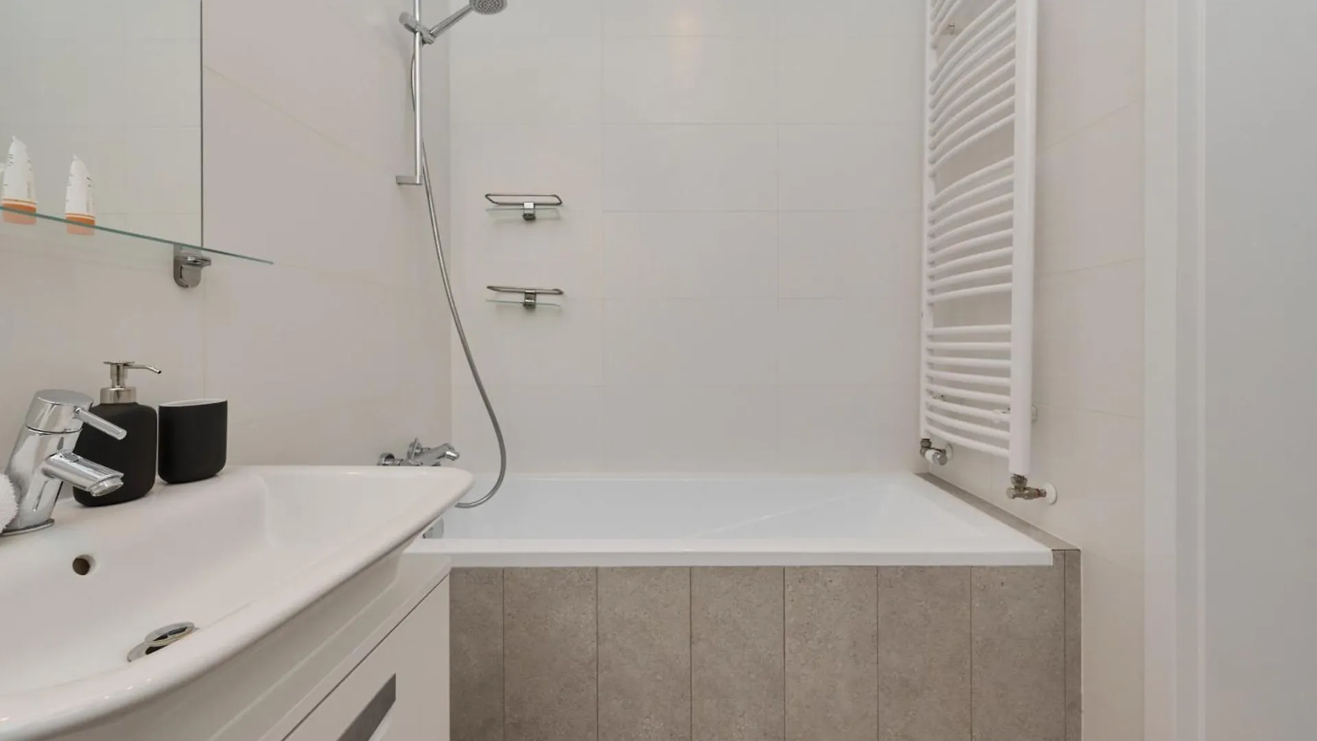 Apartament Srutowa By Noclegi Renters Wroclaw